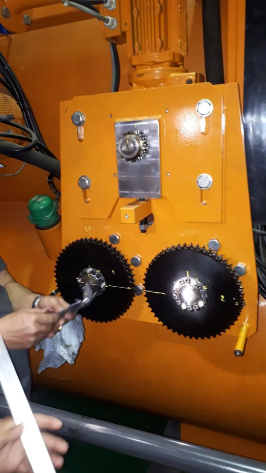 Change Seal Kits & Helium Test Leak Vacuum Furnace